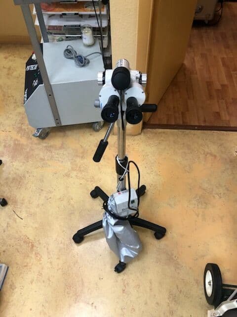 Bovie CS-305E LED 3-Magnification Colposcope thumbnail 3