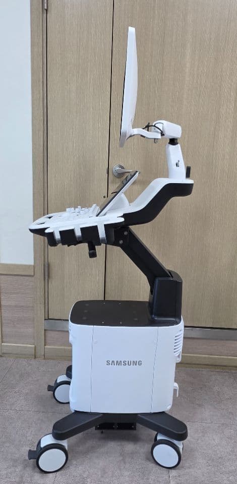 Samsung V5 OB/GYN and Vascular Ultrasound System thumbnail 2