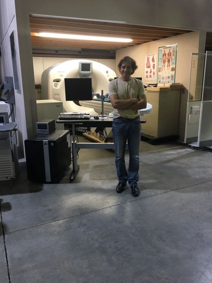 Toshiba Aquilion 128-Slice CT Scanner System thumbnail 5