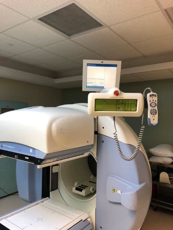GE Infinia Hawkeye 4 4-Slice SPECT/CT Gamma Camera thumbnail 6