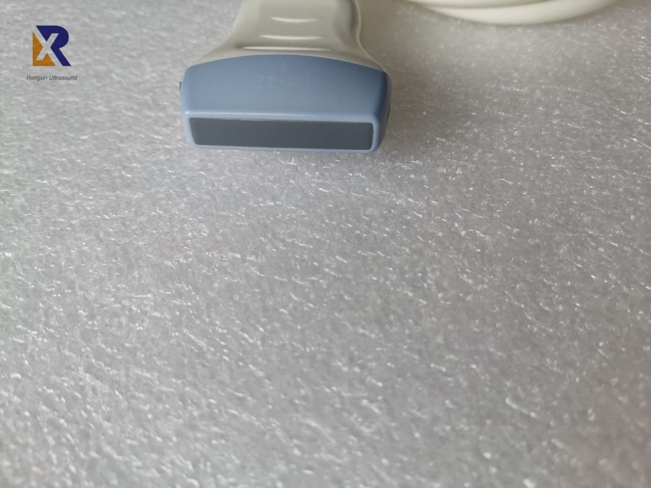 GE L6-12-RS Linear Ultrasound Probe thumbnail 3