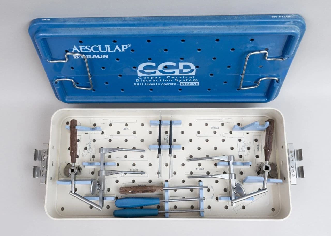 Aesculap Caspar CCR Cervical Retractor and CCD Cervical Distraction Set thumbnail 2