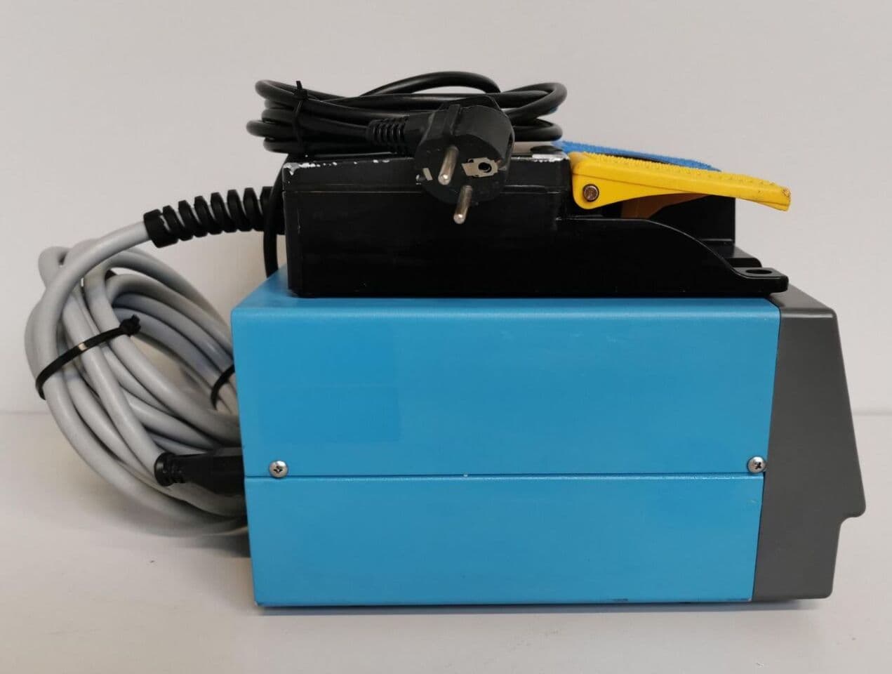 Valleylab SurgiStat II Electrosurgical Unit for Office-Based Procedures thumbnail 5