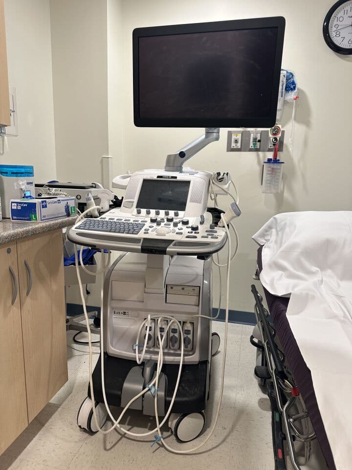 GE Logiq E9 Shared Service Color Doppler Ultrasound System thumbnail 3