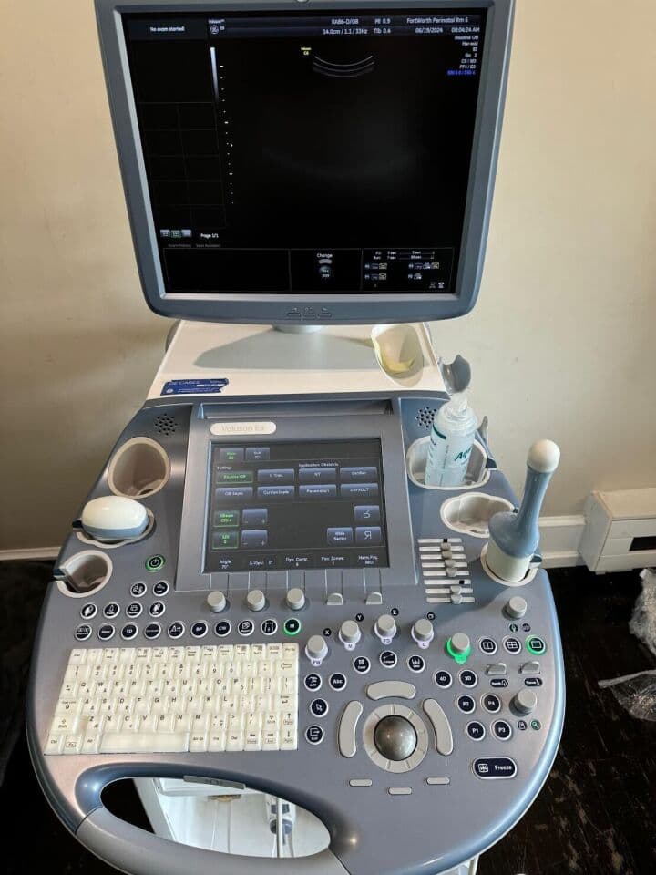 GE Voluson 730 Ultrasound General Imaging System thumbnail 3