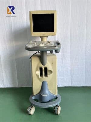 Toshiba Famio 8 SSA-530A Compact Ultrasound System image 1