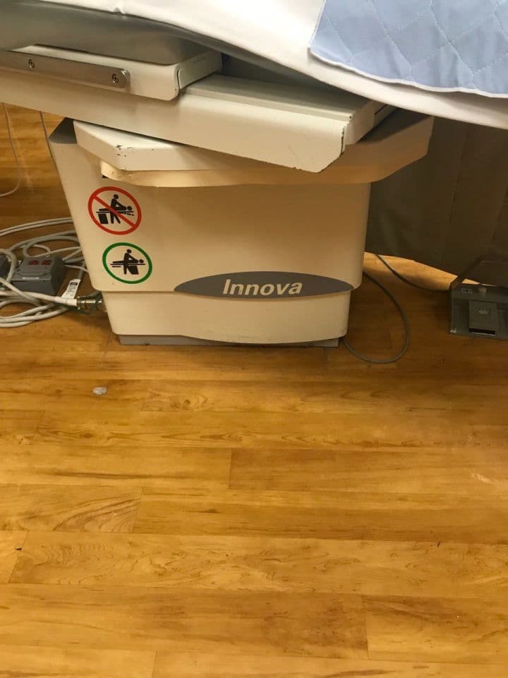 GE Innova 4100 IQ Digital Cath Lab with 3D Workstation thumbnail 6