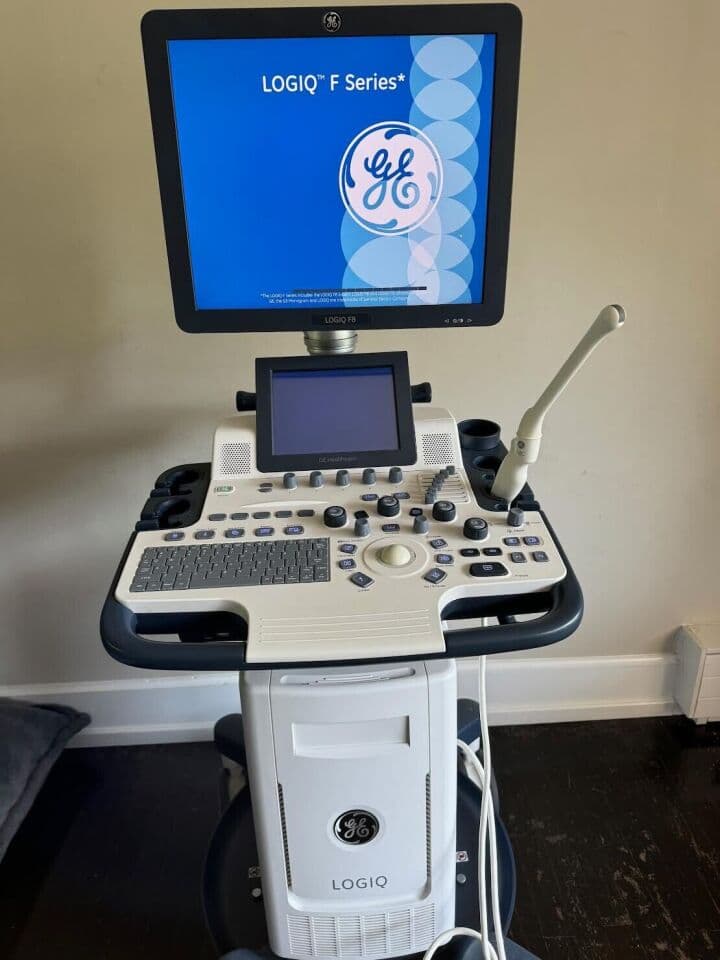 GE LOGIQ F8 OB/GYN & Vascular Diagnostic Ultrasound System