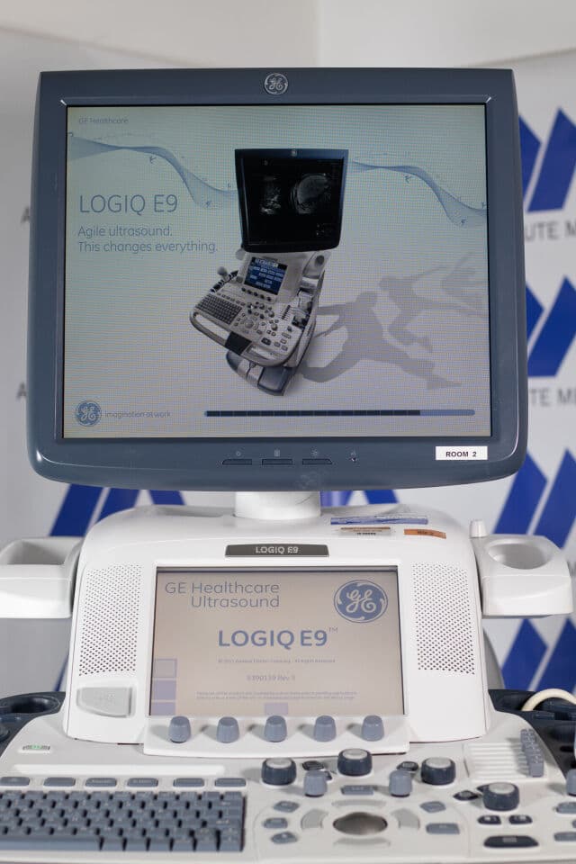 GE Logiq E9 r3 General Imaging Ultrasound System thumbnail 2