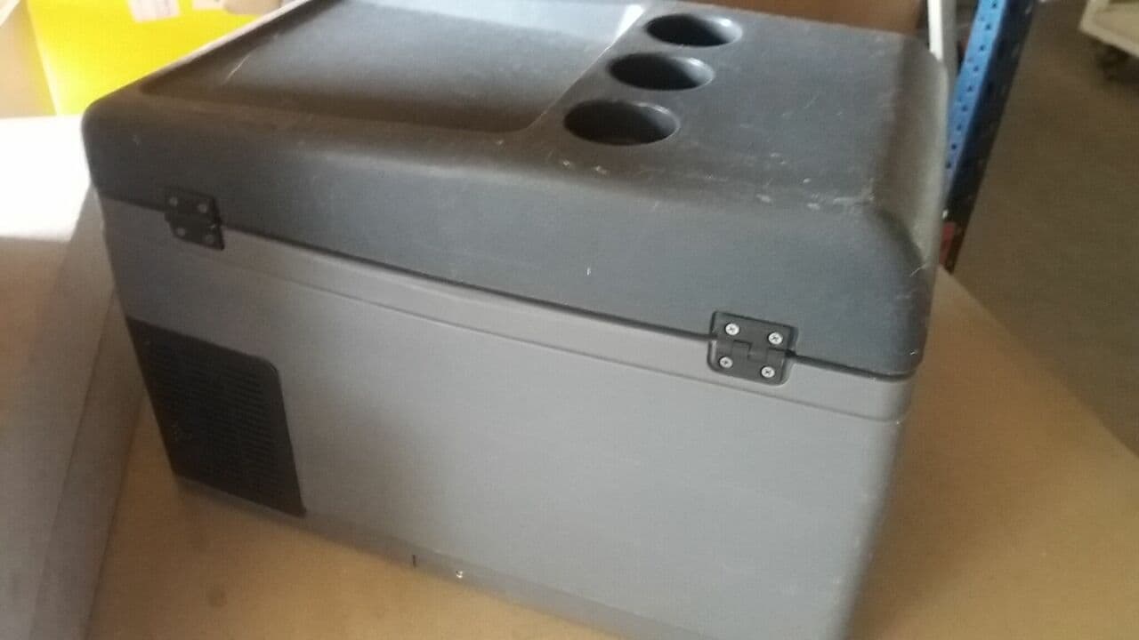 Shoreline SMP41: Laboratory Refrigerator Freezer for Sample Storage