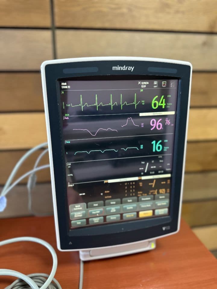 Mindray V12 Patient Monitor for Anesthesia thumbnail 3