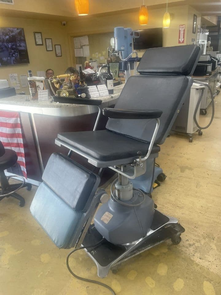 Ritter Midmark 75F Power Exam Chair