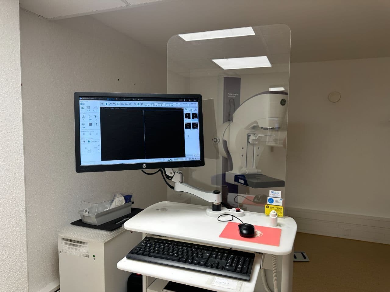 GE Senographe Crystal Nova Analog Mammography Unit thumbnail 11