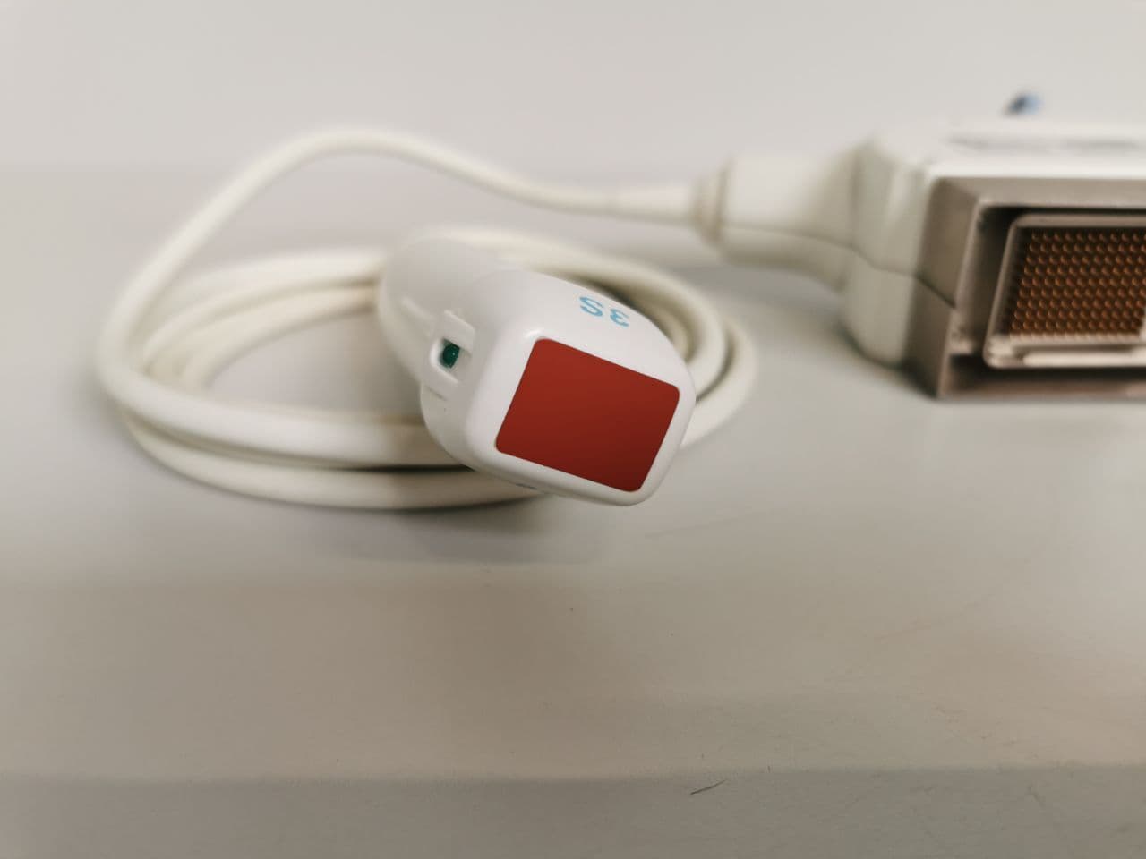 GE Healthcare 3s — Cardiac Ultrasound Probe thumbnail 4