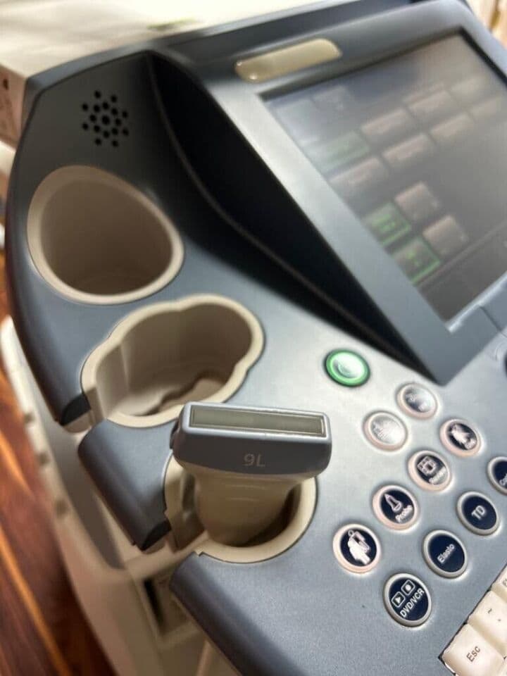 GE 9L-D Linear Array Ultrasound Transducer image 1