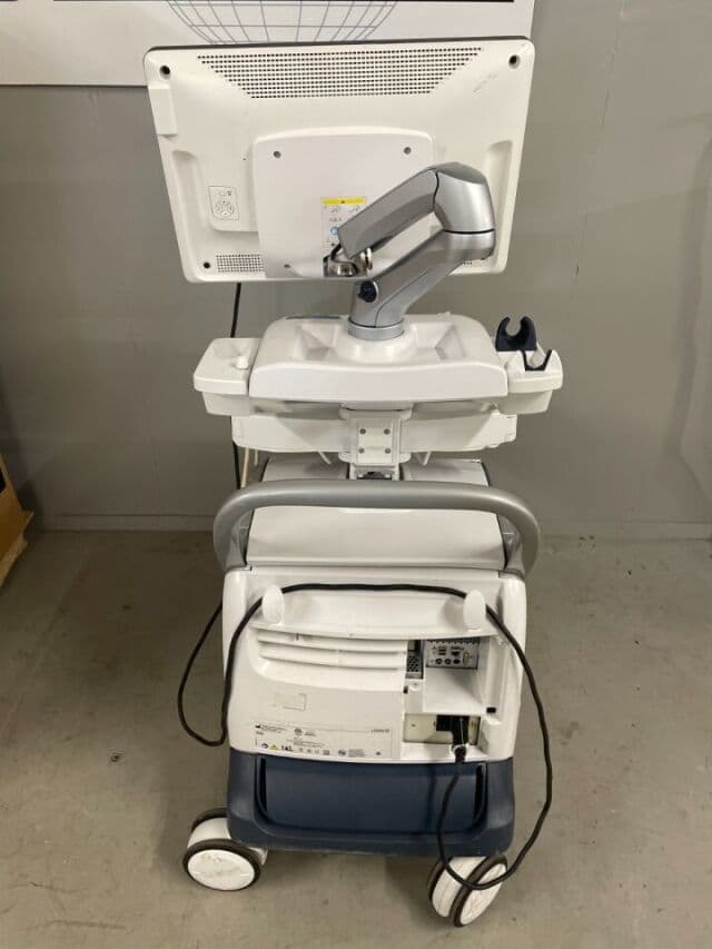 GE Logiq E9 XDclear Ultrasound 2014 | 9L Linear Transducer | Shared Service Imaging System | GE Medical Spare Parts thumbnail 3