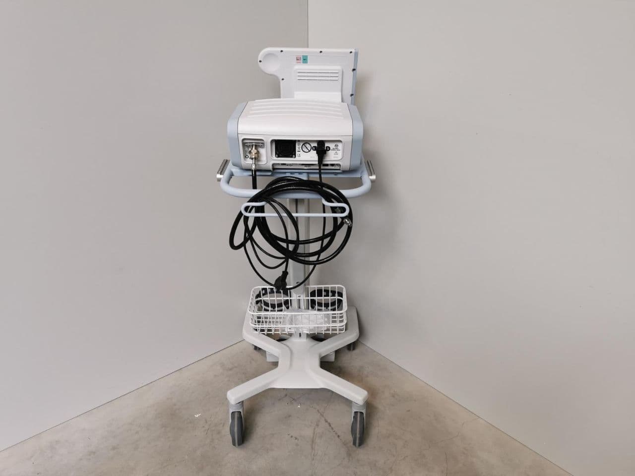 Philips V60: Non-Invasive Ventilator for Acute Respiratory Care thumbnail 4