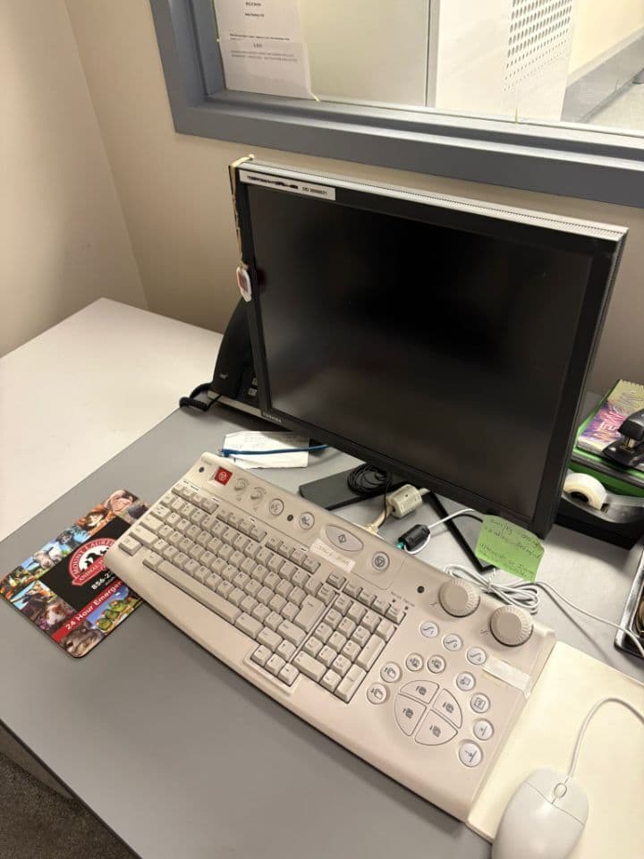For Sale TOSHIBA Aquilion 64 CT Scanner thumbnail 3