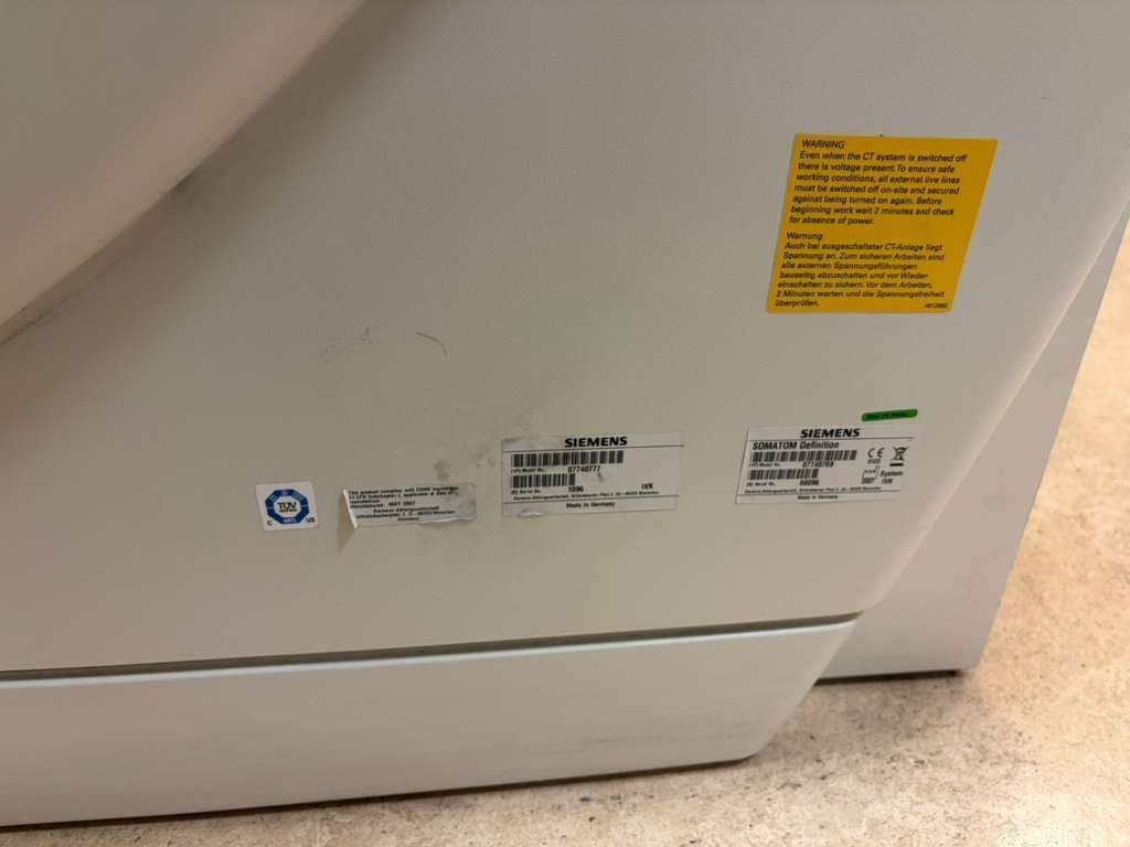For Sale SIEMENS Definition AS 128 CT Scanner thumbnail 2