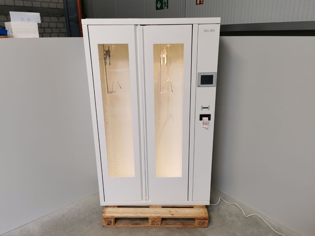 Wassenburg Dry 300 Endoscope Drying Cabinet thumbnail 2
