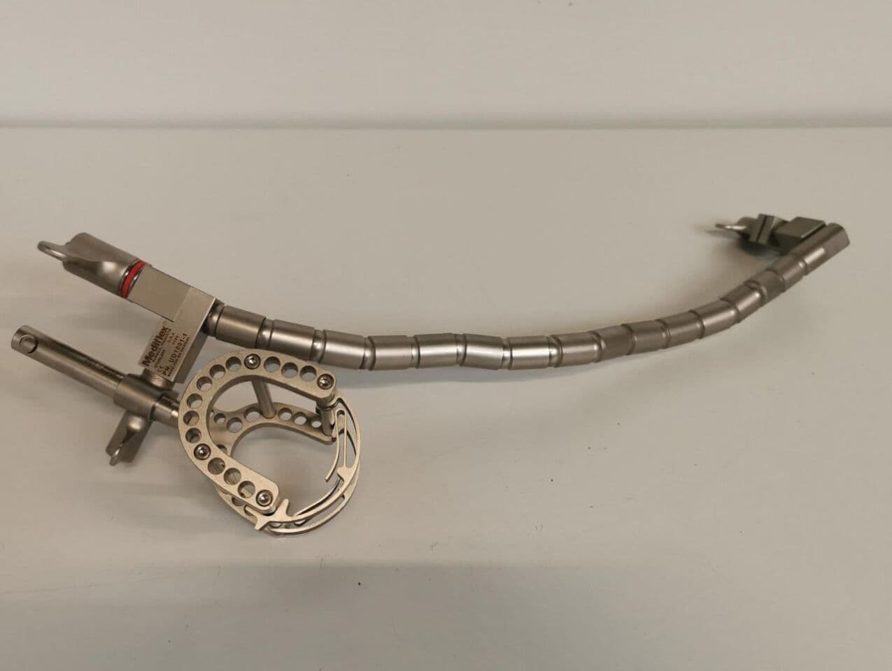 Flexible Retractor Arm for Surgical Procedures — Mediflex UD1001-1 thumbnail 2