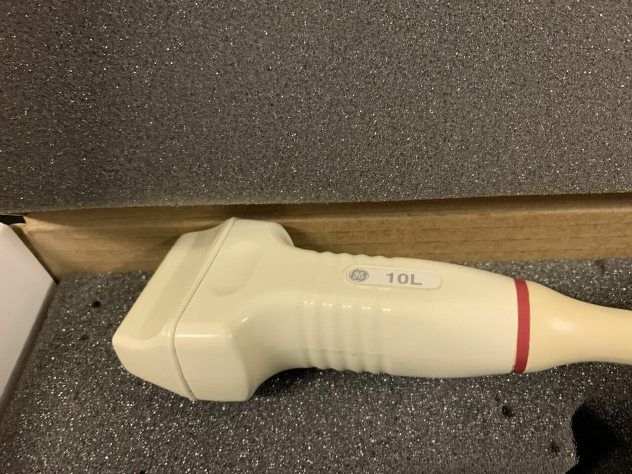 GE 10L Linear Ultrasound Transducer for Vivid & Logiq Systems thumbnail 3