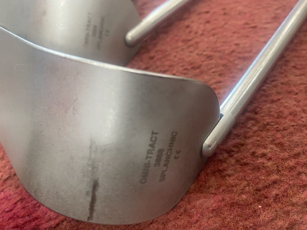 Omni Tract Deaver Retractor Surgical Set thumbnail 5