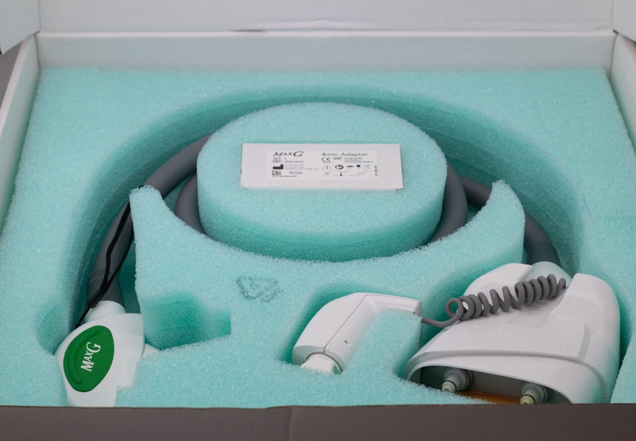 Cynosure Icon Multifunctional Laser IPL Aesthetic Platform thumbnail 12