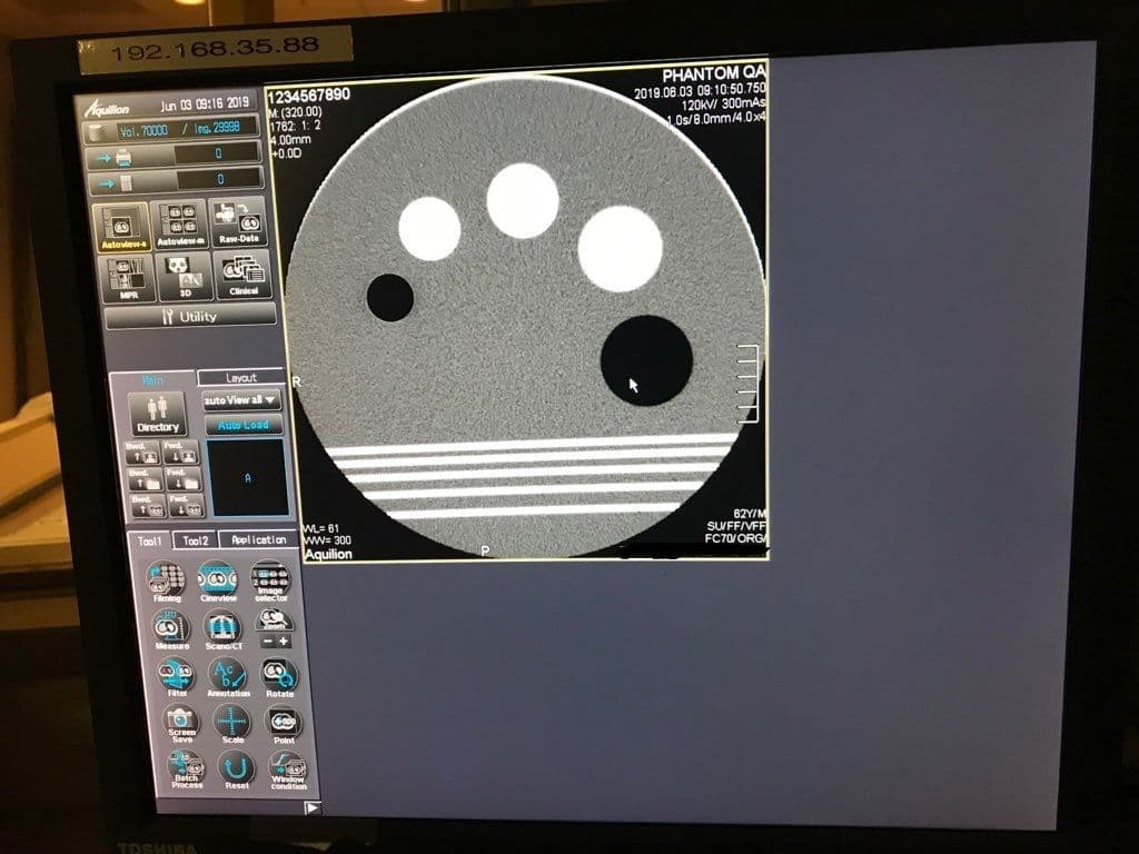 Toshiba Aquilion 16-Slice CT Scanner thumbnail 5