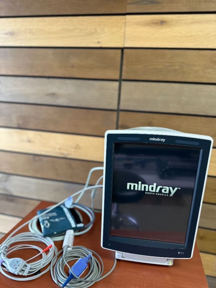 Mindray V12 Patient Monitor for Anesthesia thumbnail 4