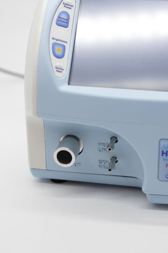 Newport HT70 Plus Clinical Ventilator thumbnail 4