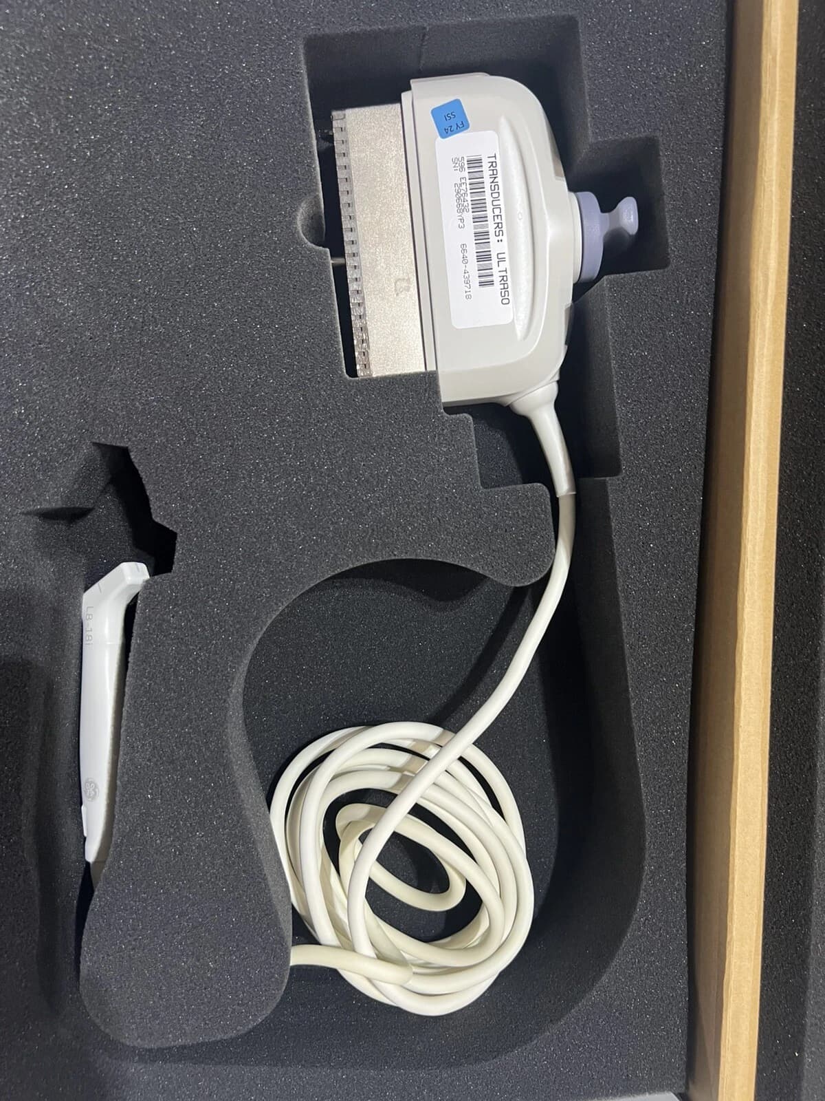 GE L8-18i-D High-Frequency Hockey Stick Ultrasound Probe for LOGIQ E9, Vascular, MSK, Small Parts & Needle Guidance