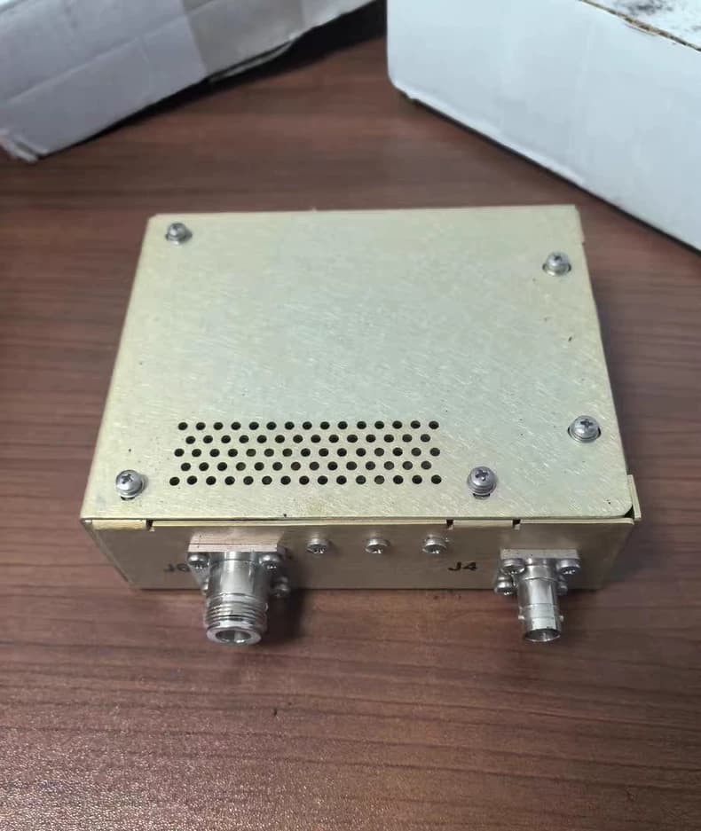 GE 2296092-3 | Head Coil TR BOX | Part Number 2296092-3 | GE 1.5T Magnetic Resonance Transmit Receive Switch | RF Channel Isolation Matrix thumbnail 2