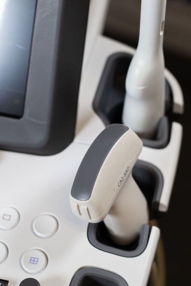 Samsung HS60 Ultrasound System for OB/GYN & Vascular Imaging thumbnail 6