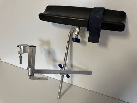 Surgical Patient Positioning Arm Holder — MAQUET 1001.44D0 03 thumbnail 3