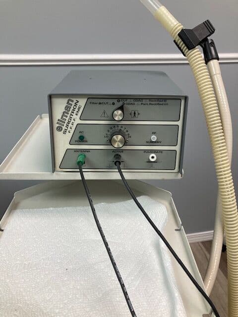 Surgitron FFPF EMC High-Frequency Radiosurgical Unit from Ellman thumbnail 2