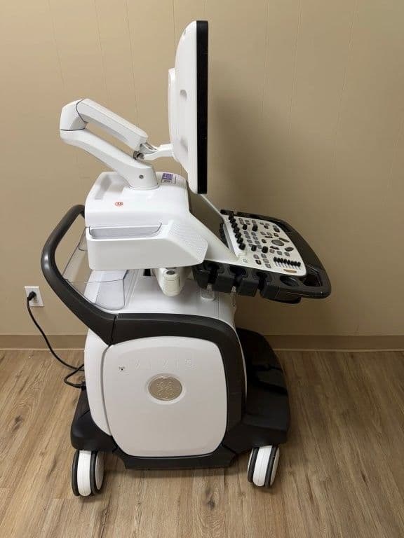 GE Healthcare Vivid E95 Cardiac Vascular Ultrasound System thumbnail 4