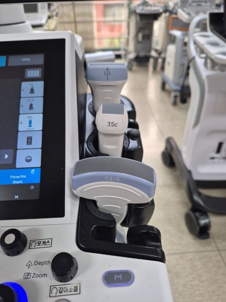 Cardiac and Vascular Ultrasound — GE LOGIQ P9 System thumbnail 5
