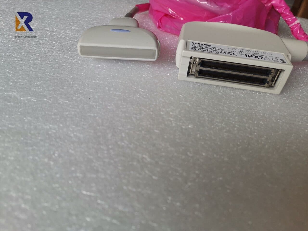 Toshiba PLU-1005BT (14L5) Linear Array Ultrasound Transducer thumbnail 2