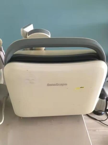 SonoScape A6 Portable B/W Ultrasound Scanner thumbnail 3