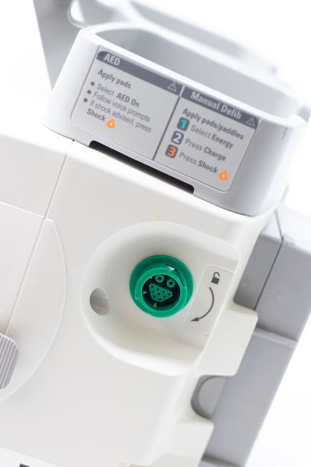 Philips HeartStart MRX Diagnostic Defibrillator Patient Monitor thumbnail 6