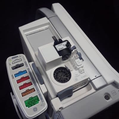 GE CARESCAPE B650 Patient Monitor with PDM, E-CAIO Gas Module, and Recorder thumbnail 6