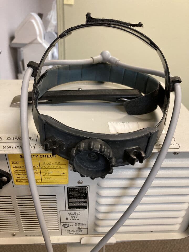 Luxtec ACO Series 8000 Fiberoptic Light Source with Headlamp thumbnail 6