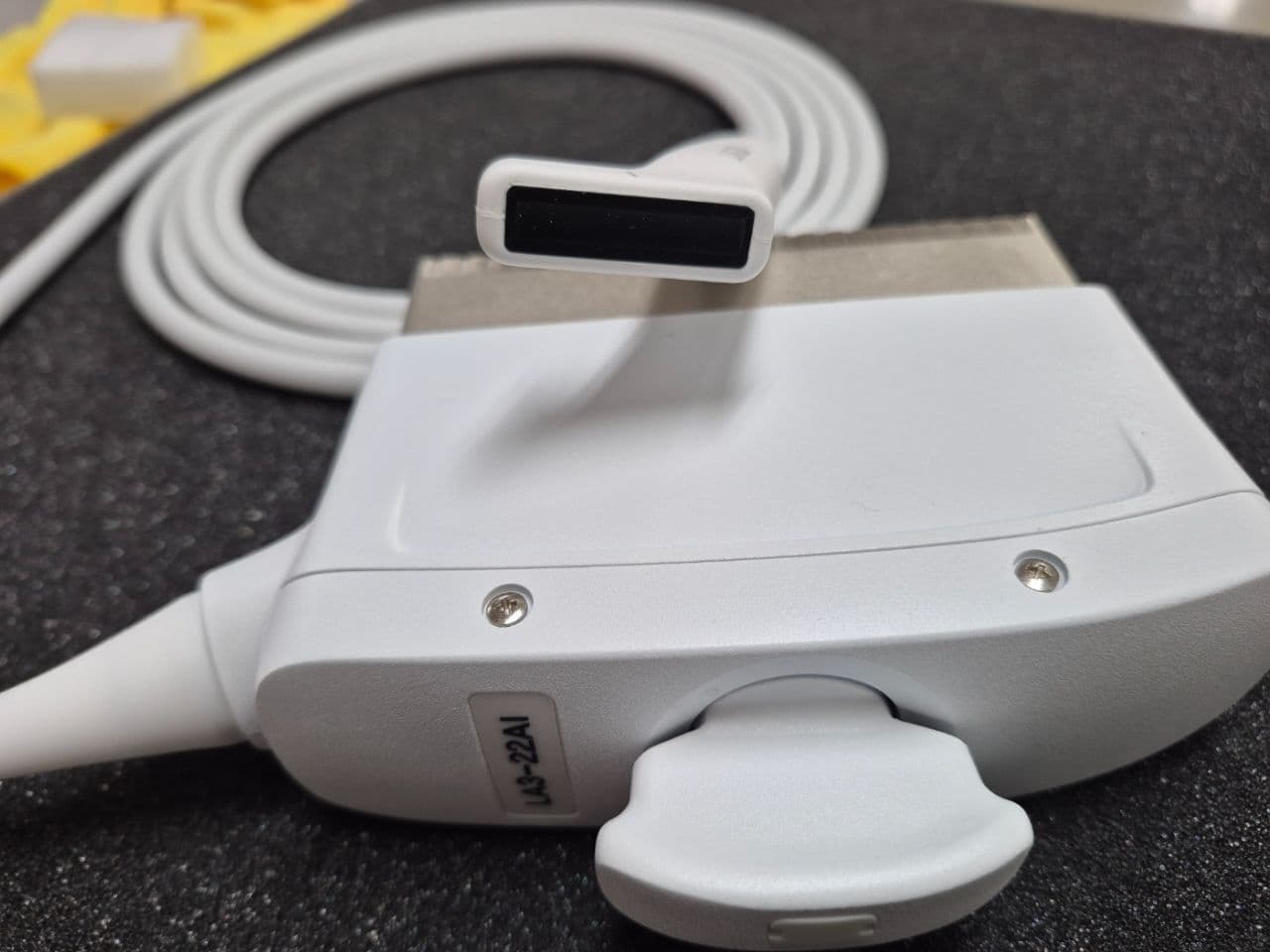 Small Parts and Superficial Imaging Ultrasound Transducer — Samsung L3-22AI thumbnail 4
