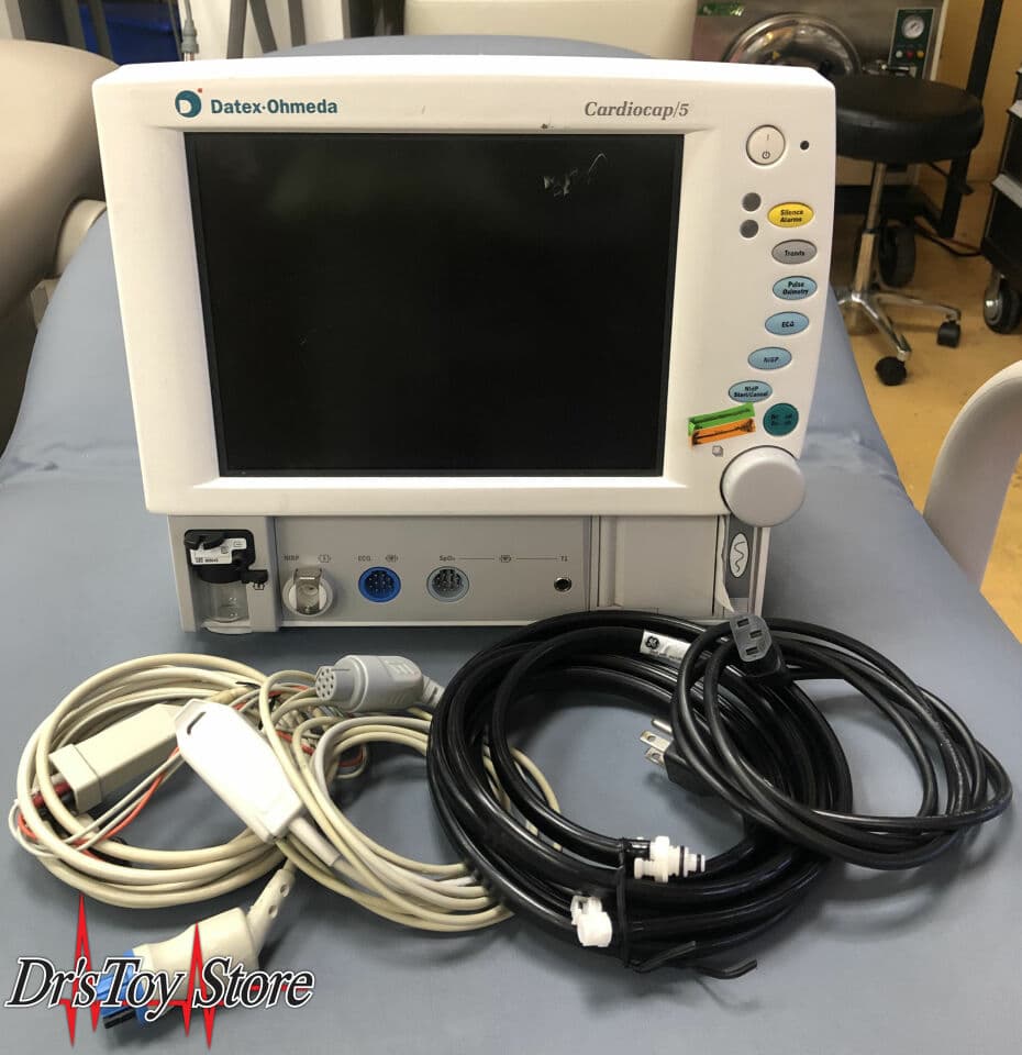 GE Datex Ohmeda Cardiocap 5 Patient Monitor with NIBP, ECG, and SpO2
