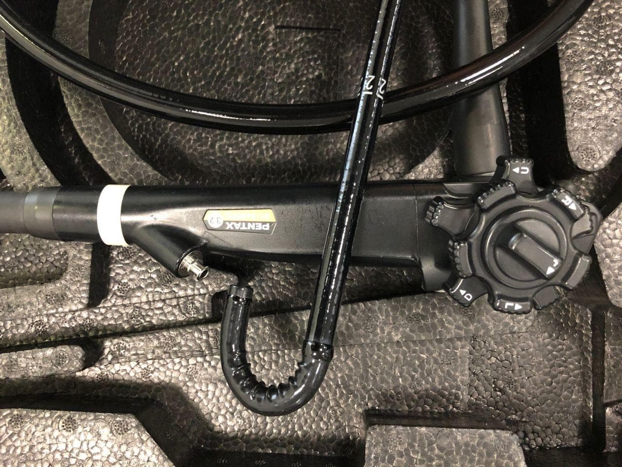 Therapeutic Video Colonoscope — PENTAX EC-3490TLi