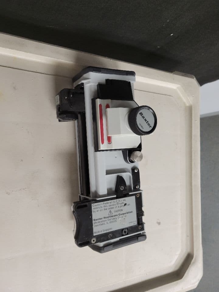 Baxter AS50 Auto Syringe Infusion Pump thumbnail 2