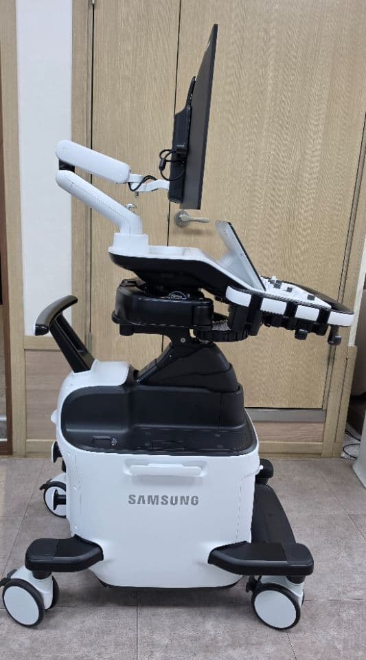 Samsung W10 Elite OB/GYN and Vascular Ultrasound System thumbnail 4