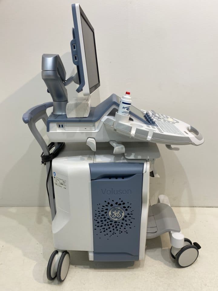 GE Voluson E8 BT21 4D Ultrasound System thumbnail 3