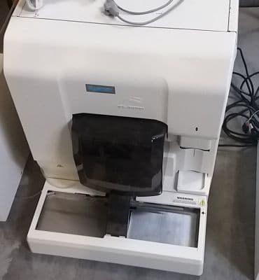 Sysmex XT-2000i Automated Hematology Analyzer